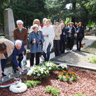 Koszorúzás dr. Pálos Károly sírjánál születésének 113. évfordulója alkalmából