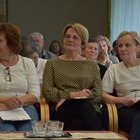 Ki Mit Tud?
